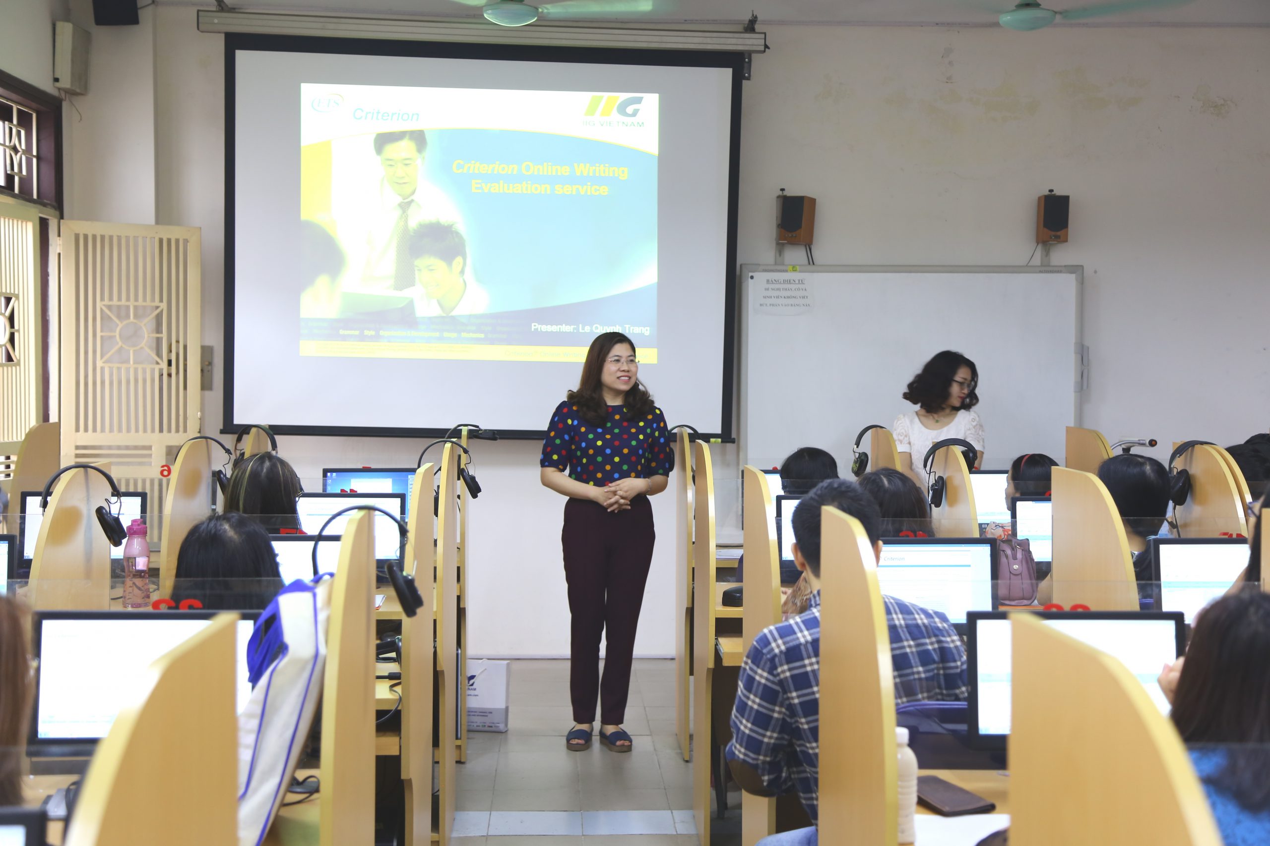 IIG Việt Nam phối hợp với ĐHNN-ĐHQGHN tổ chức workshop giới thiệu chương trình trực tuyến luyện và đánh giá kỹ năng viết tiếng Anh – Criterion