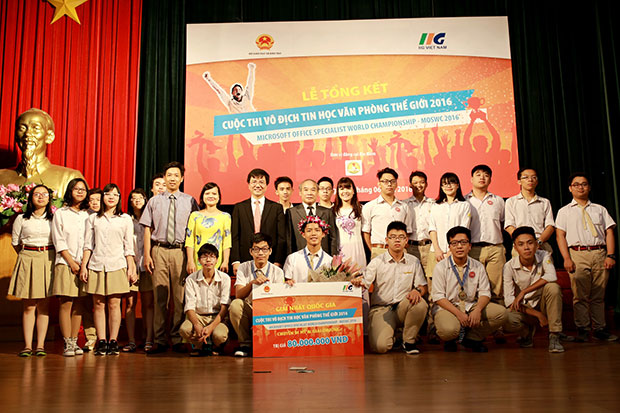 Thông báo nhận quà tặng & chứng chỉ MOS tại cuộc thi MOSWC 2016