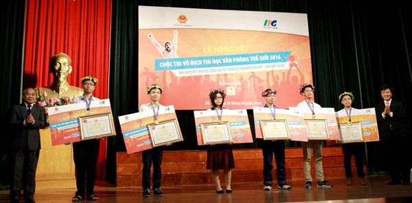 Đã tìm ra 6 nhà Vô địch MOSWC 2016 tham dự Vòng chung kết Thế giới tại Mỹ