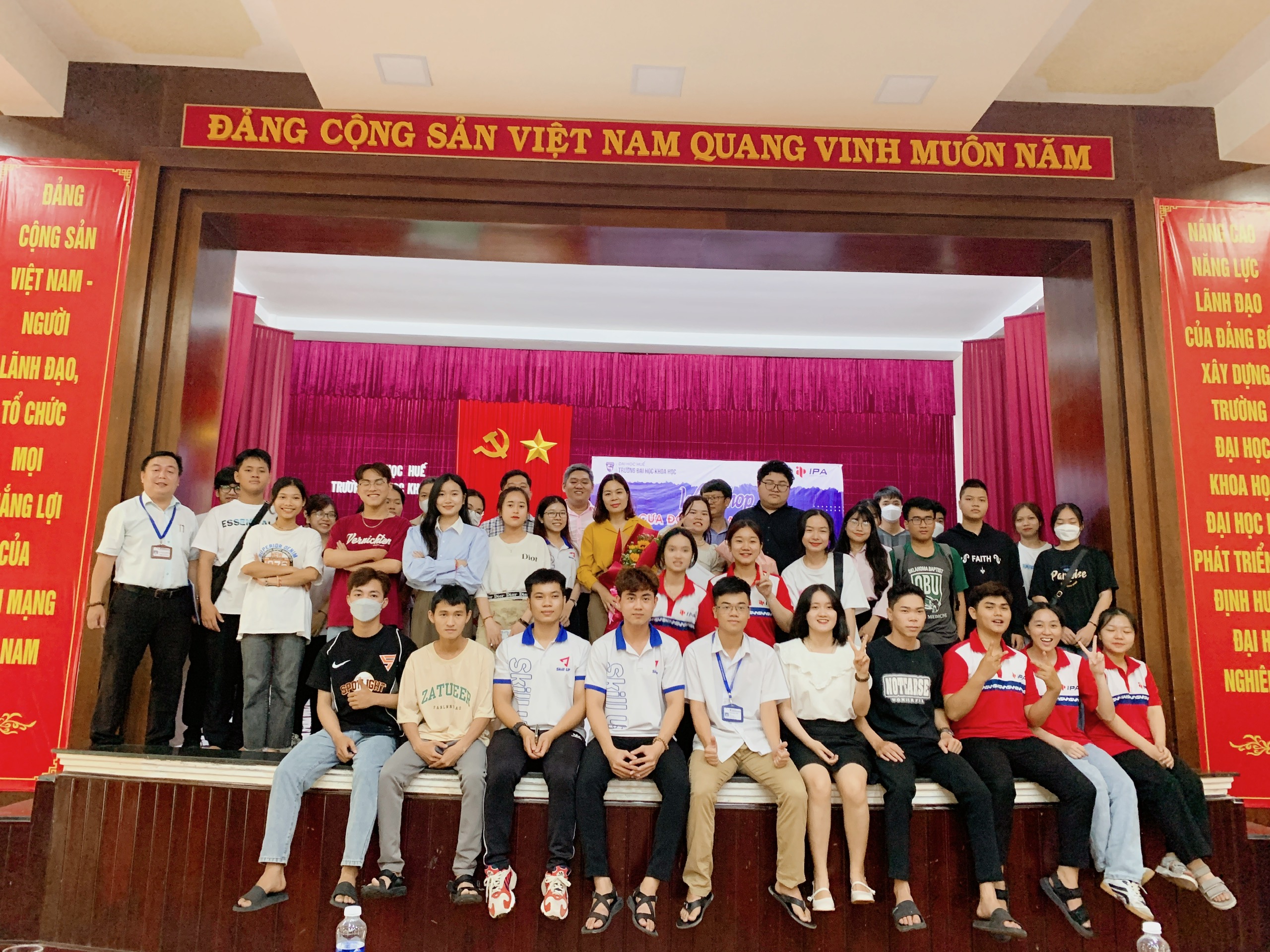 IIG Việt Nam chia sẻ bí kíp chinh phục kỹ năng tiếng Anh và tin học quốc tế tại đại học Khoa học