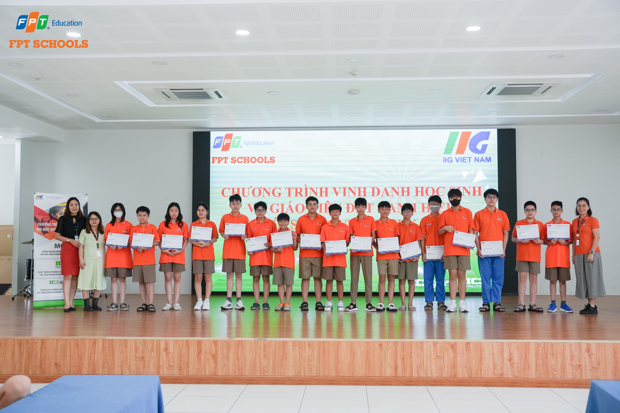 IIG Việt Nam vinh danh các Ngôi sao IC3/IC3 Spark khu vực miền Trung